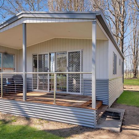 Colac Colac Caravan Park Corryong Екстериор снимка