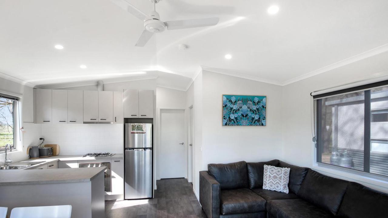 Colac Colac Caravan Park Corryong Екстериор снимка