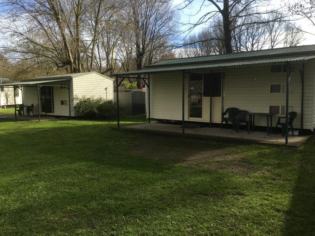 Colac Colac Caravan Park Corryong Екстериор снимка