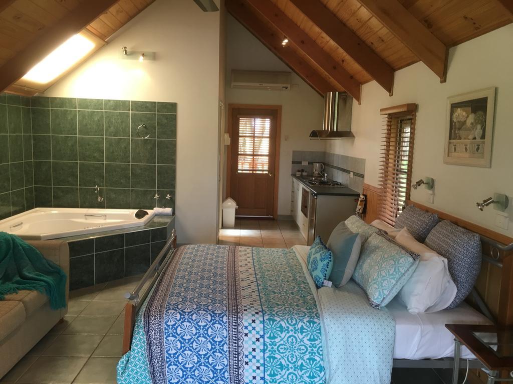 Colac Colac Caravan Park Corryong Екстериор снимка