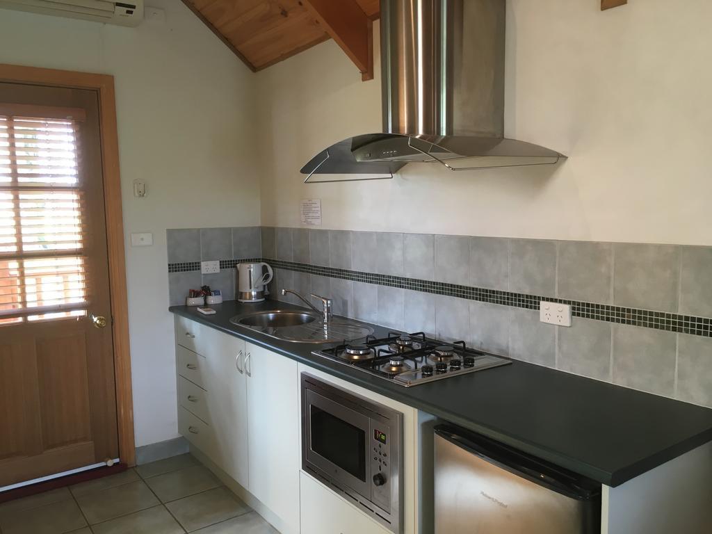 Colac Colac Caravan Park Corryong Екстериор снимка
